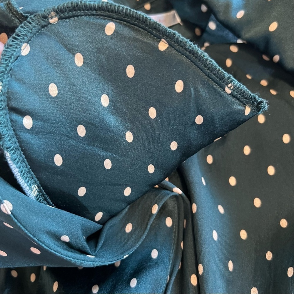 NK IMODE Luxurious Silk Polka Dot Robe Size Medium - Picture 5 of 10